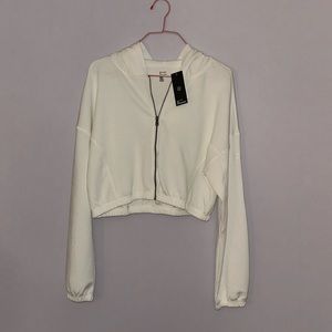 Gilly Hicks White Crop Hoodies White & Black